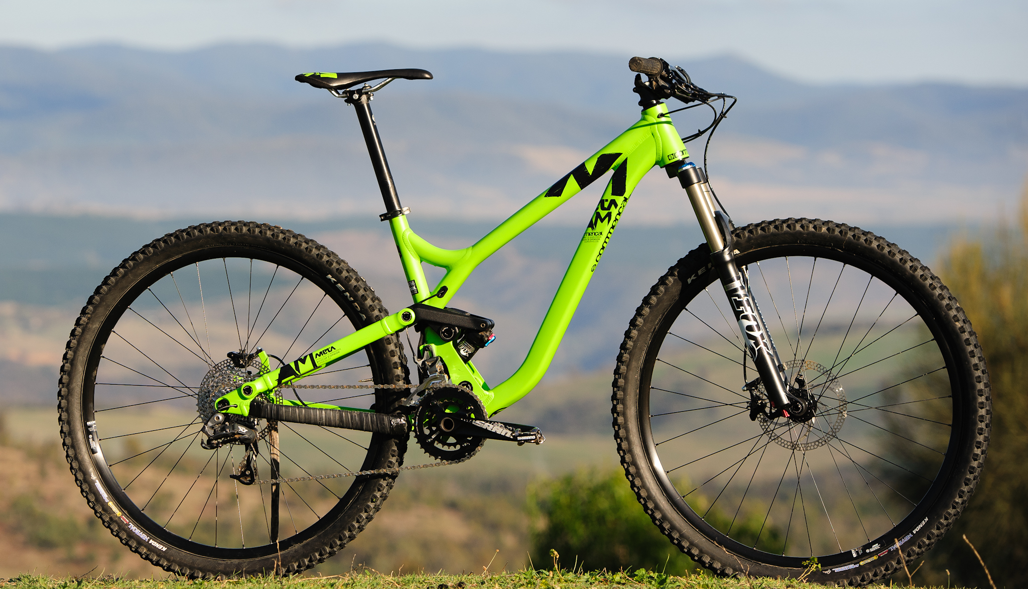 commencal コメンサル  AM 2 29er 2013 Commencal Meta AM 2 29 - Reviews, Comparisons, Specs