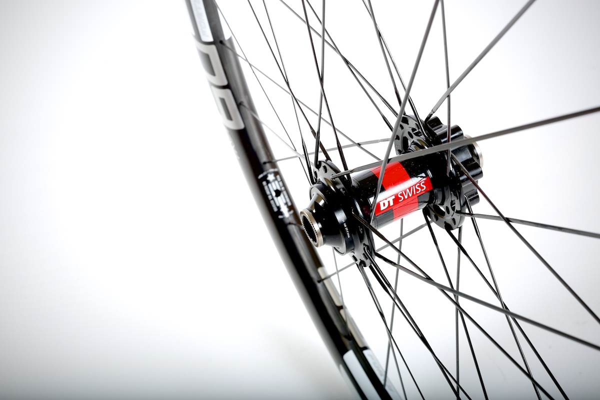Flow's First Bite: ENVE M60 Forty Wheels