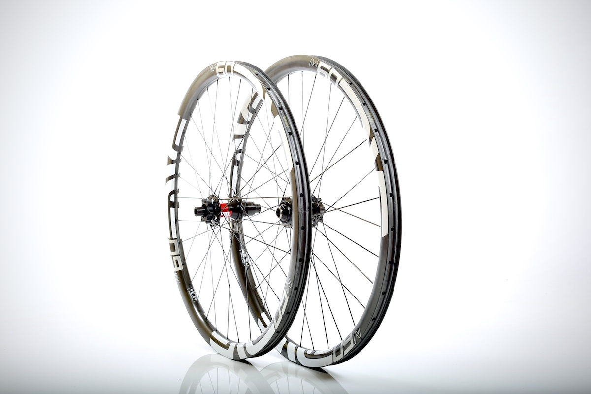 自転車本体 Enve 35 mm 760 width Flow's First Bite: ENVE M60 Forty Wheels