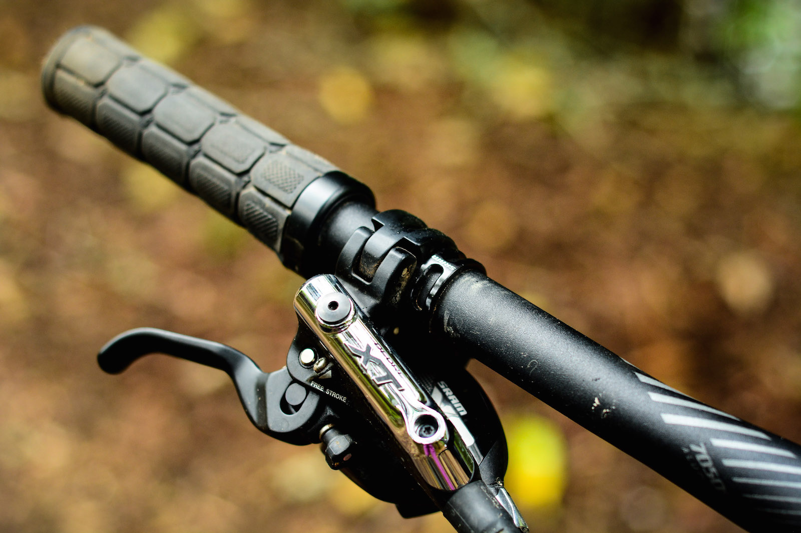 Shred-ette: Specialized Rumor Expert Evo 29 Reviewed