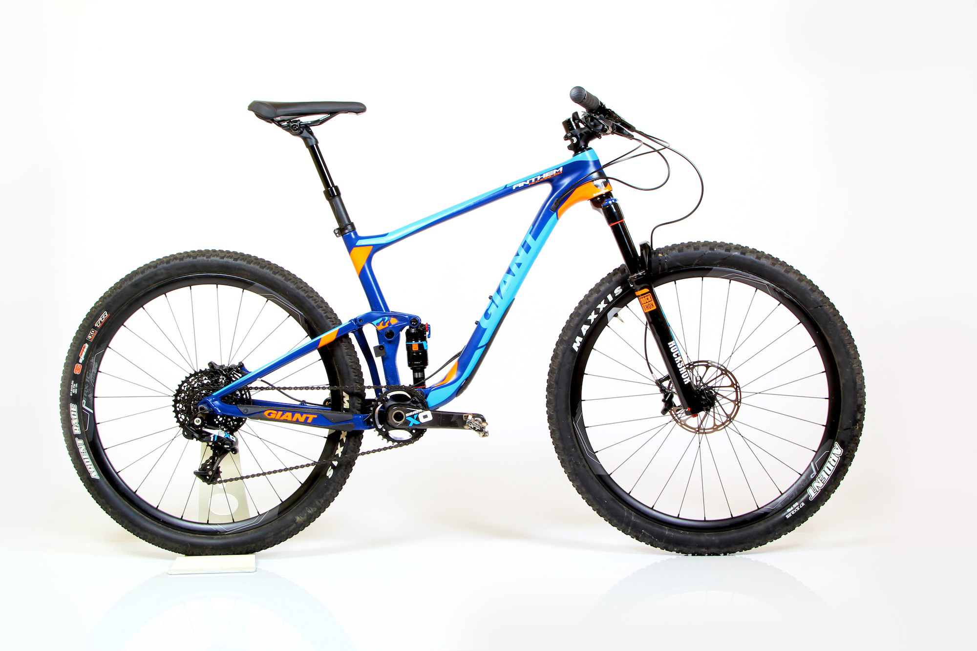 自転車本体 GIANT ANTHEM ADVANCED giant-anthem-advanced-275-
