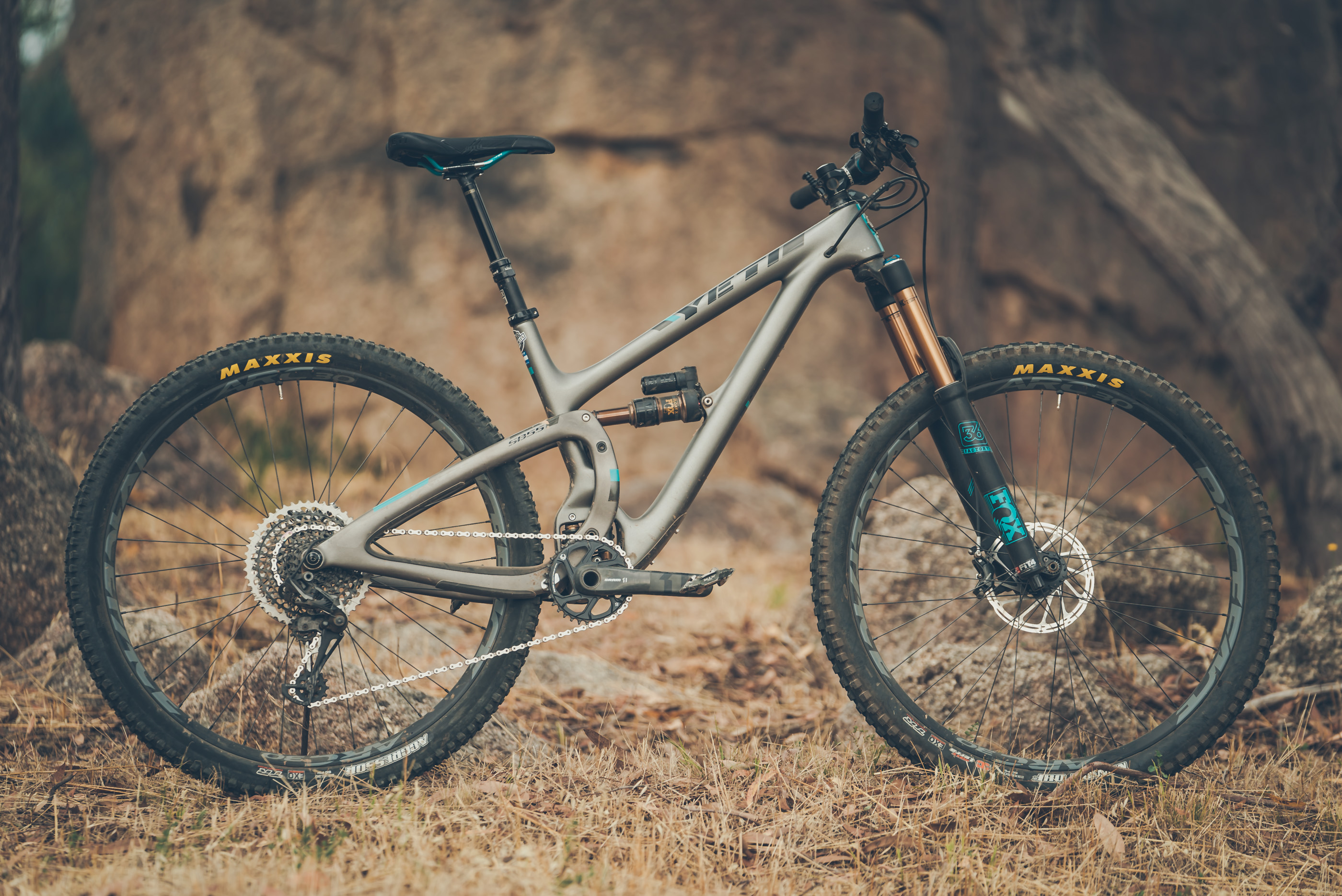 Flow's First Bite: Yeti SB5.5 Turq