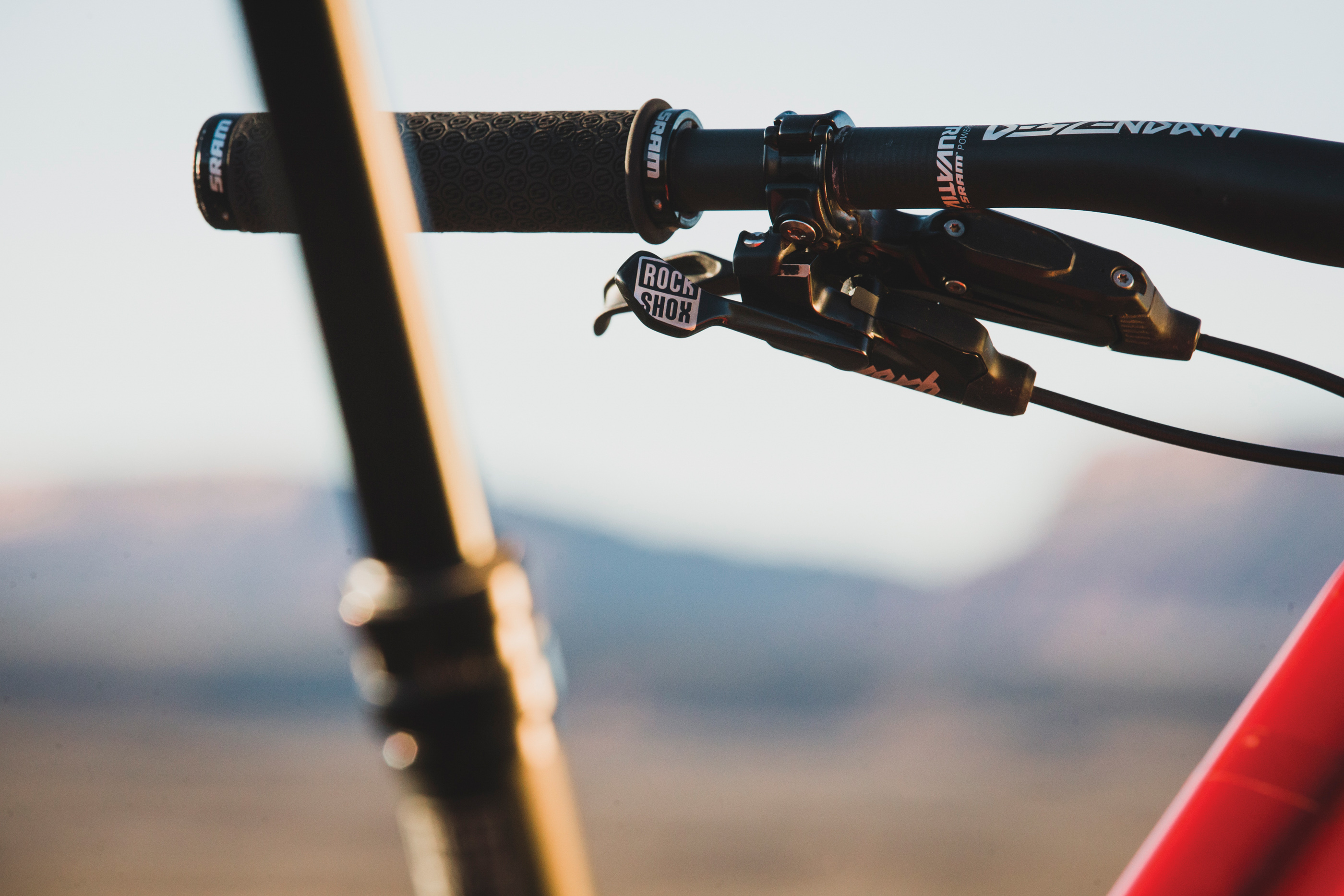 Introducing The RockShox Reverb 1X Remote