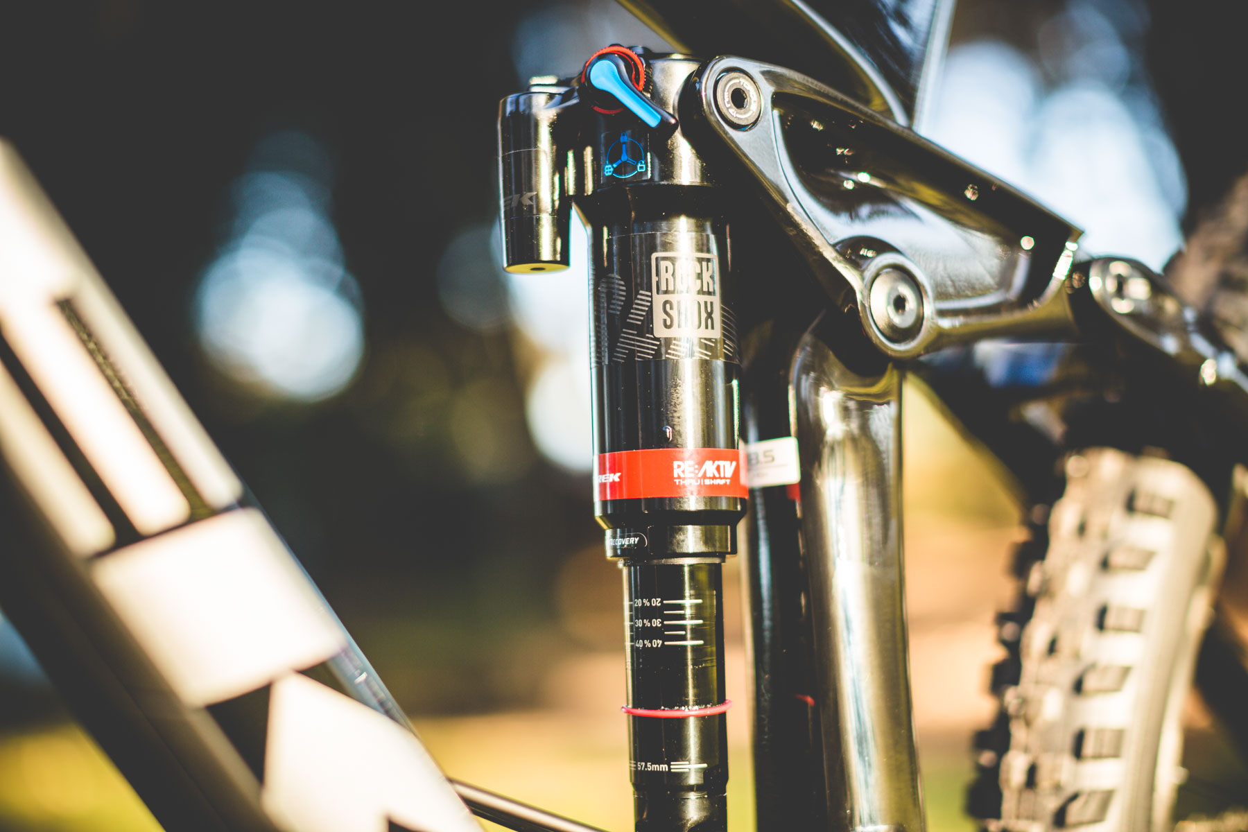 Flow's First Bite: 2018 Trek Remedy 9.8 with new RE:aktiv Thru