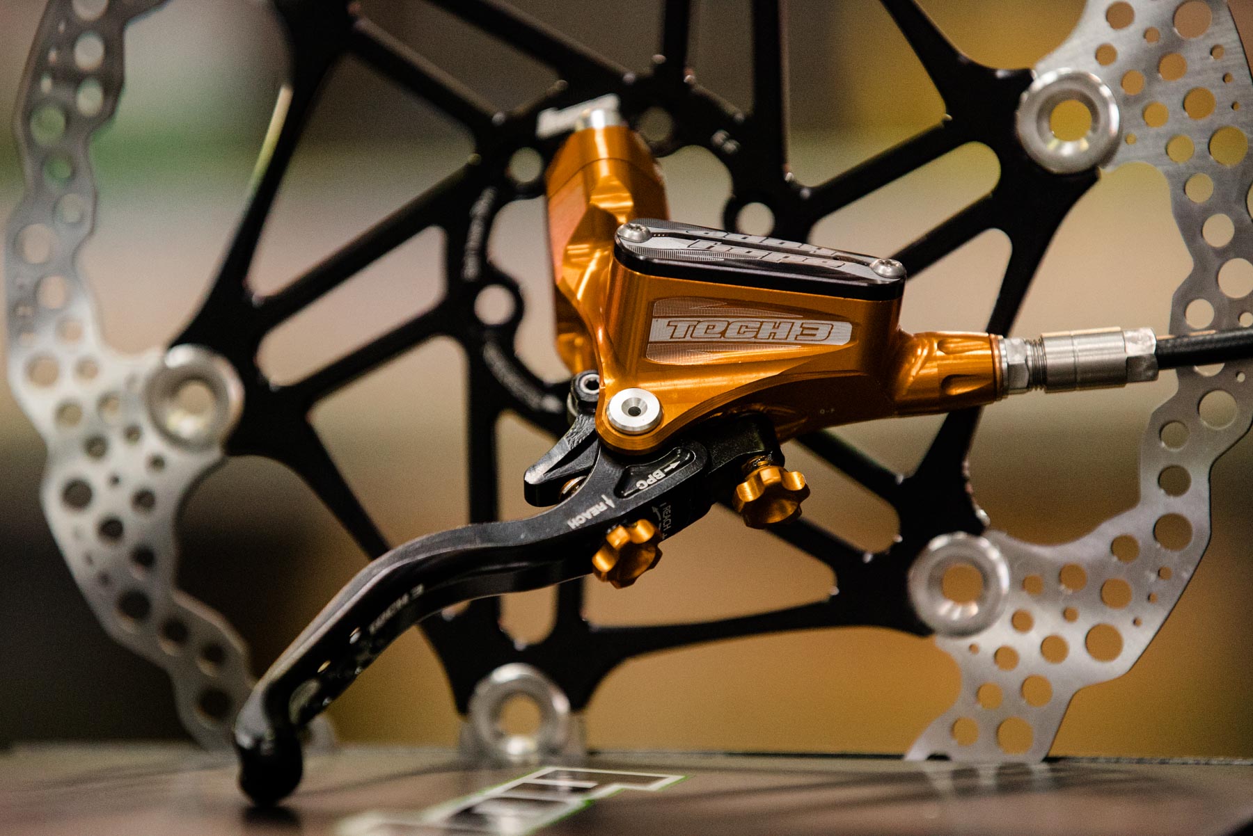 hope tech3 e4 ブレーキ Hope Tech 3 E4 Front Hydraulic Disc Brake | Bikeinn ブレーキ