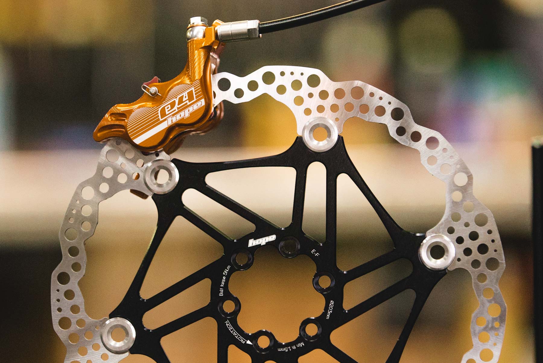 Hope Tech 3 E4 Brake Review First impressions - Flow