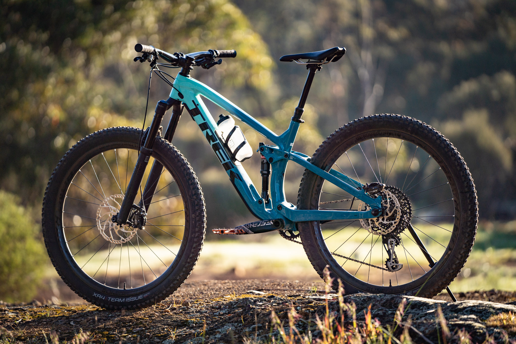 (引取り限定)トレック　fuel ex9.8 2020年モデル On Test | The Brand Spanking 2020 Trek Fuel EX 9.8