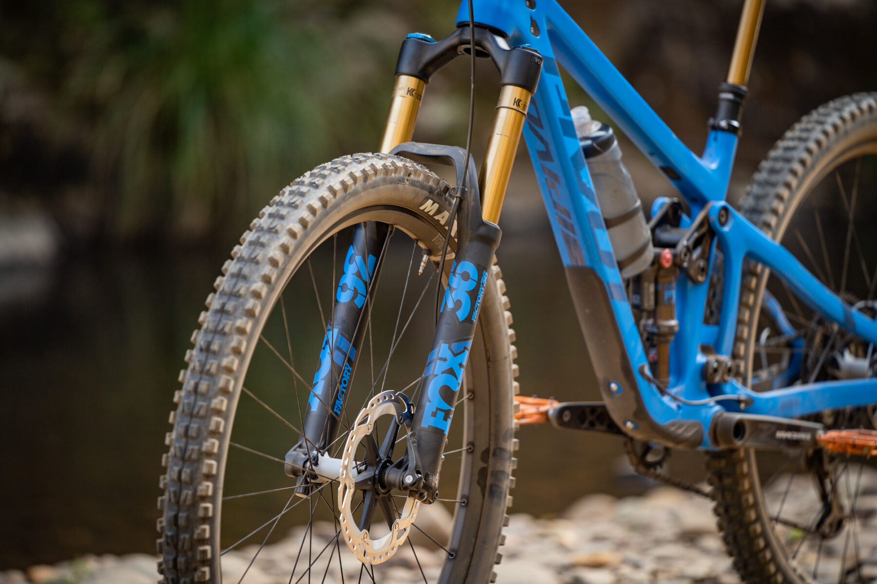 First Ride Review | 2020 Pivot Switchblade Pro XT/XTR