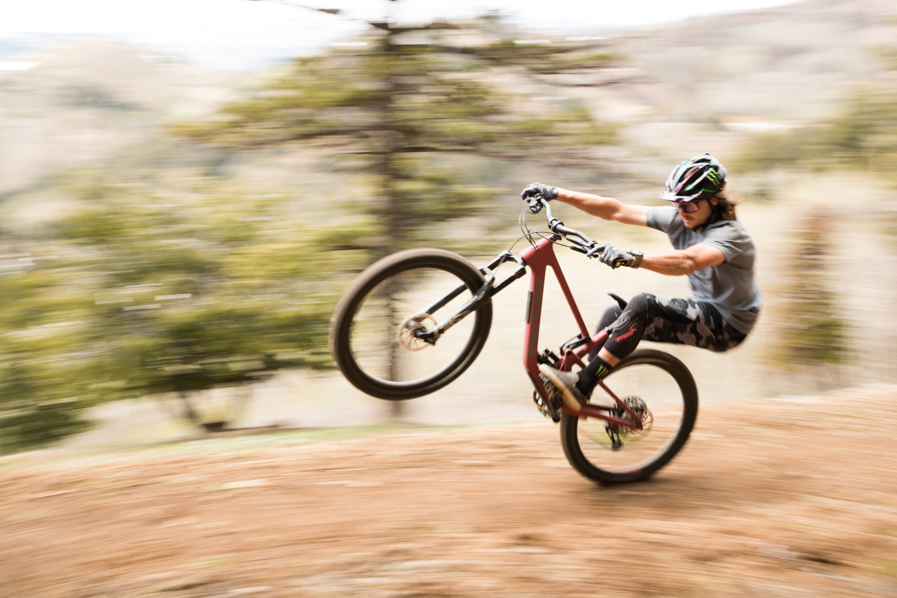 First Look | The Santa Cruz 5010 Wants To Make Trails Fun Again ????