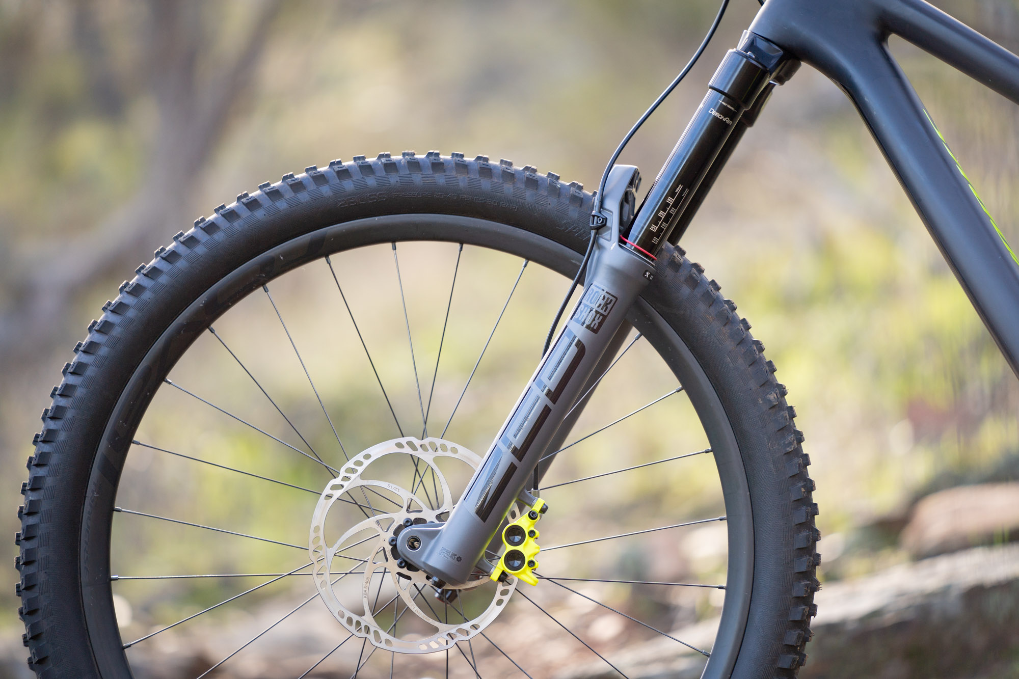 ROCKSHOXロックショックスZEB Select ジャンク Meet the all-new RockShox Zeb Family – Singletrack World