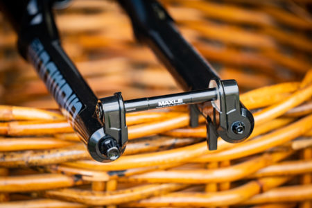RockShox Domain RC Review | A big hitting fork, without the