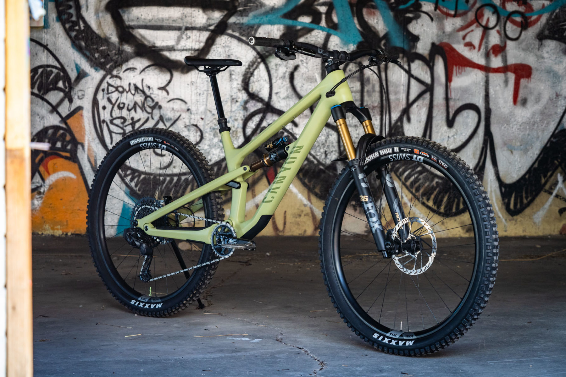 Spectral CF 7 | CANYON JP CANYON Spectral 125 CF7 Mサイズ