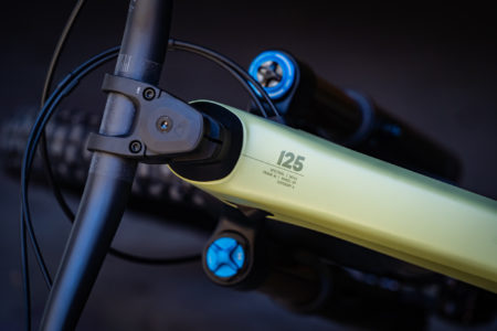 自転車本体 CANYON SPECTRAL 125 2022 size S 29ers First Ride: 2022 Canyon Spectral 125 - A Trail Bike With