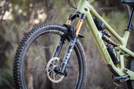 自転車本体 CANYON SPECTRAL 125 2022 size S 29ers First Ride: 2022 Canyon Spectral 125 - A Trail Bike With
