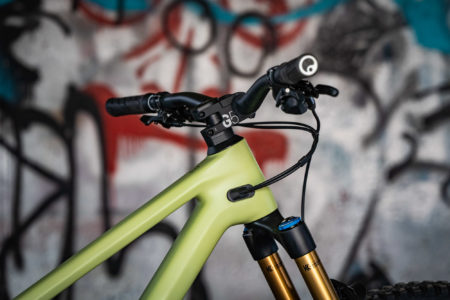自転車本体 CANYON SPECTRAL 125 2022 size S 29ers 2022 Canyon Spectral 125 Specs, Comparisons, Reviews