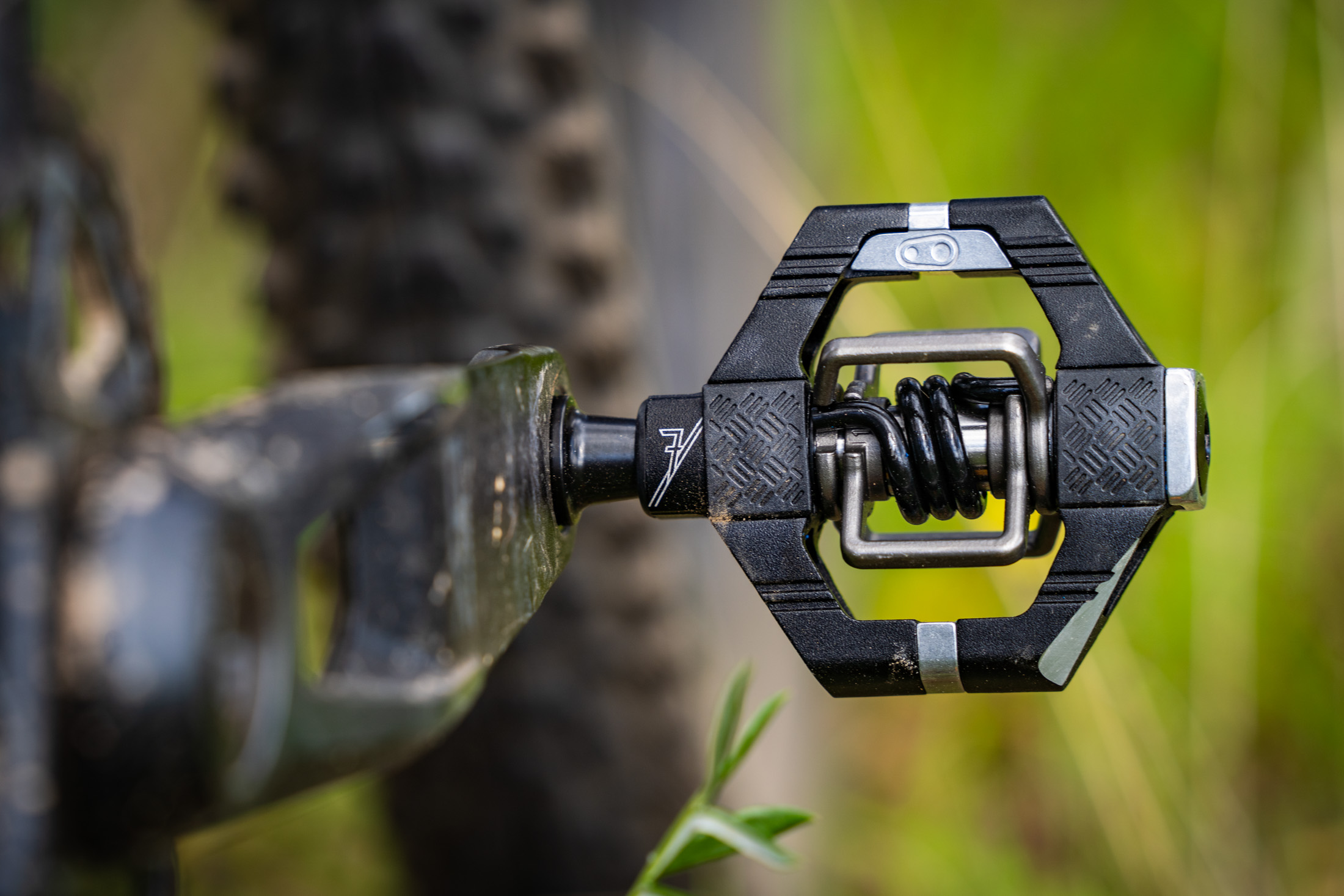 Fresh Produce | Crank Brothers Candy 7 Pedals - Flow Mountain Bike