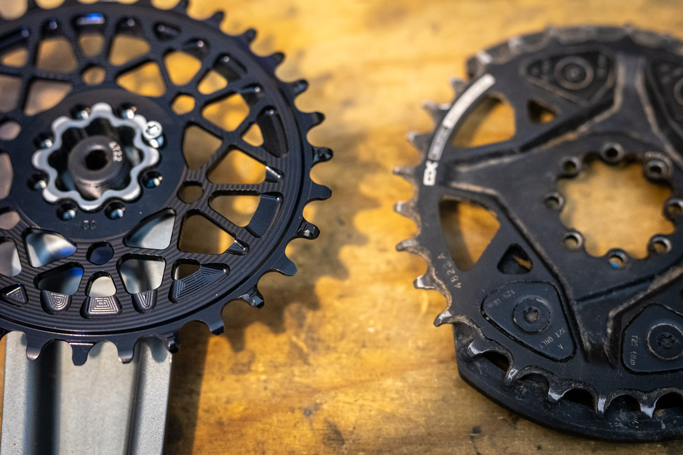 Fresh Produce | Absolute Black T-Type SRAM Oval Chainring - Flow