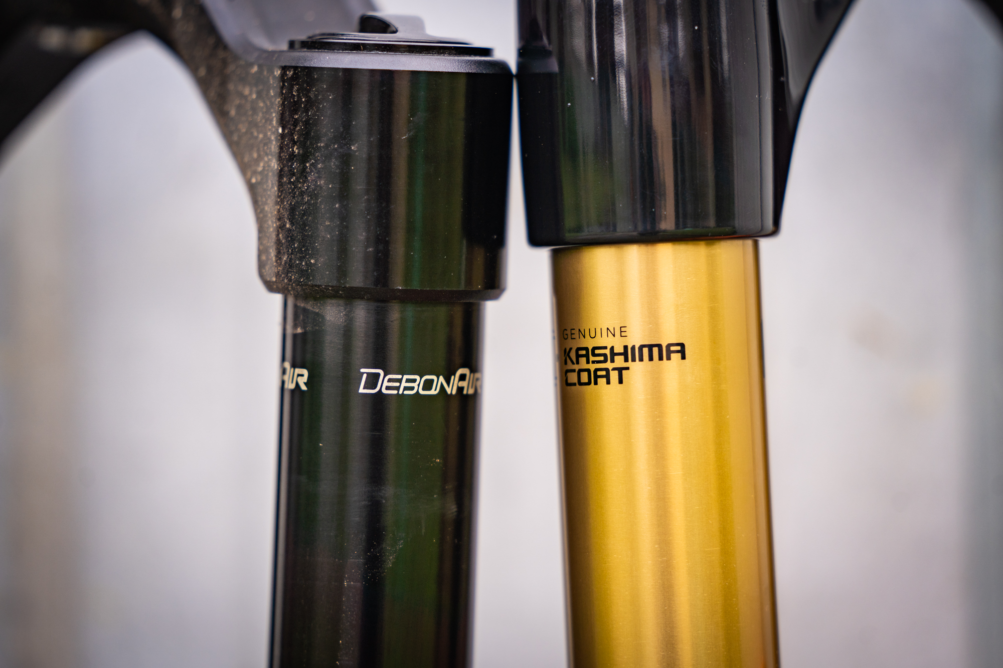 Fox Rhythm 36 Vs Rockshox Pike Rc RockShox Lyrik vs Fox 36 Review | Battle of the All Mountain forks