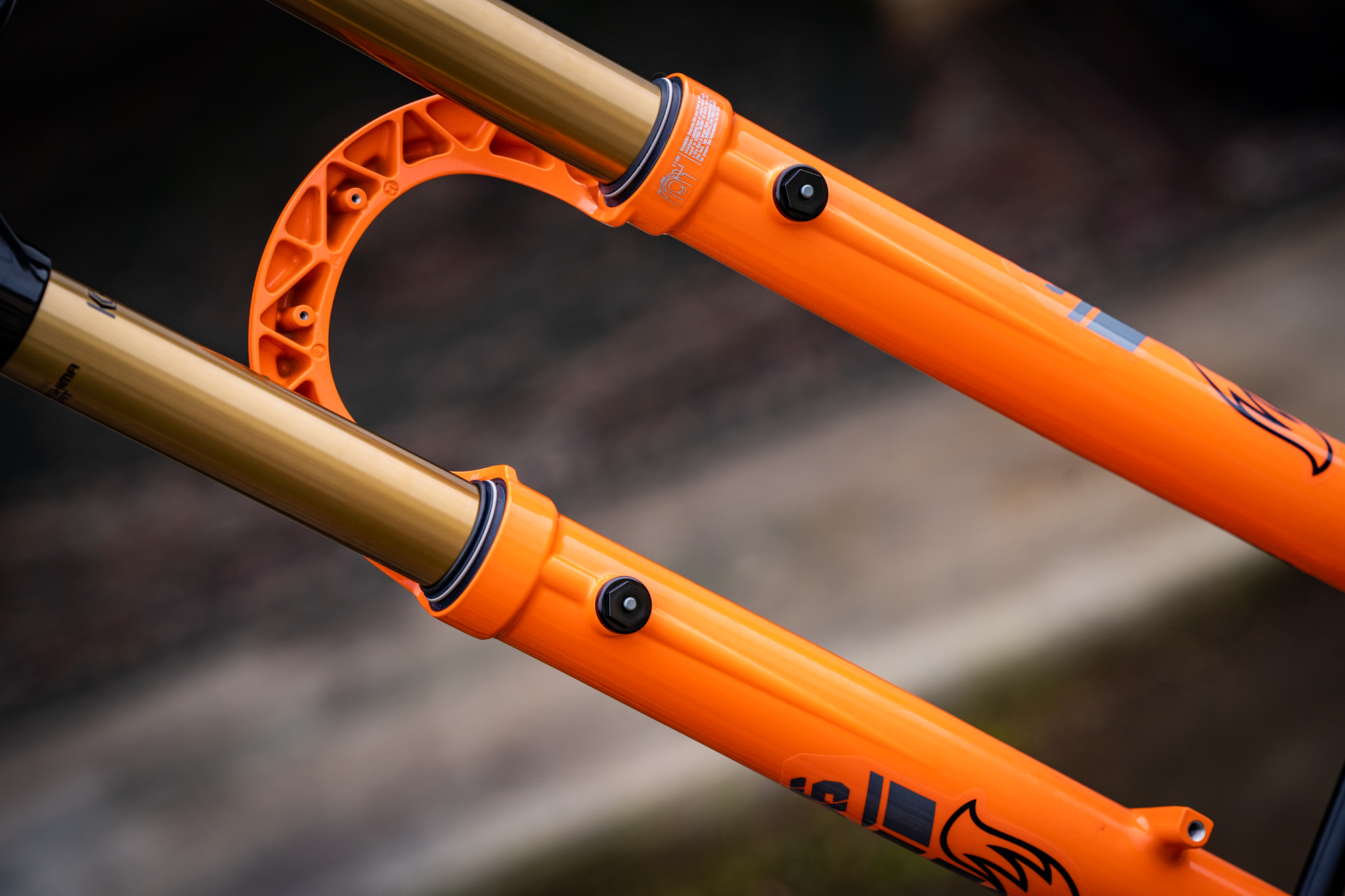 Fox Rhythm 36 Vs Rockshox Pike Rc RockShox Lyrik vs Fox 36 Review | Battle of the All Mountain forks