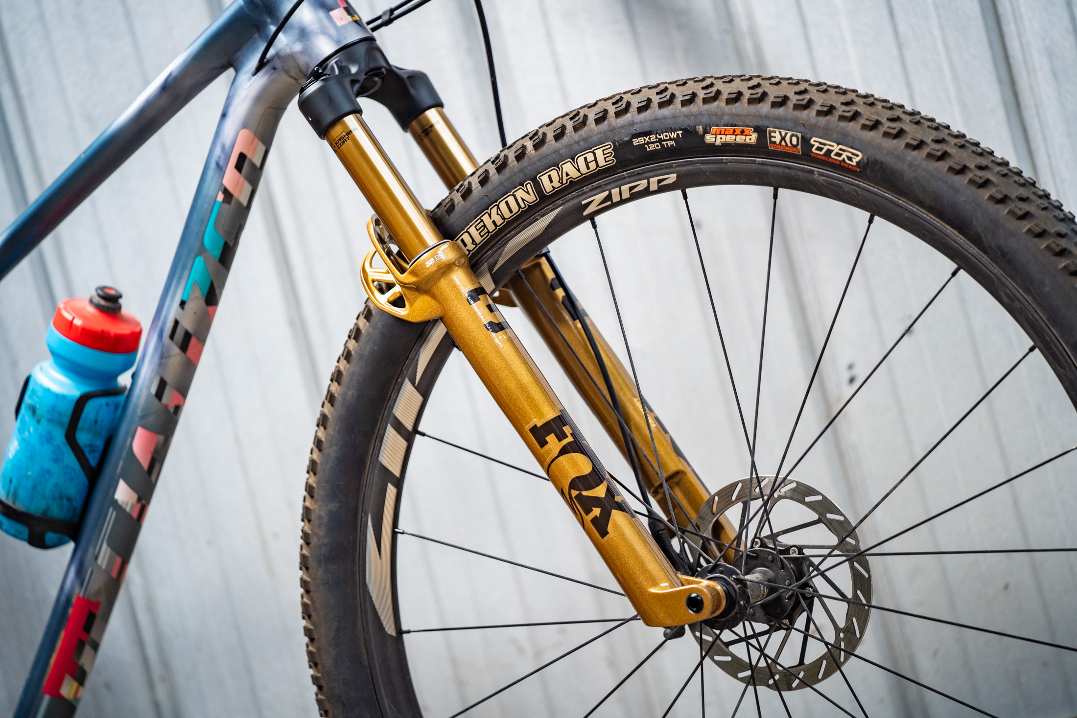 2025 Fox 32 Step-Cast Review | A brand new super-light XC fork