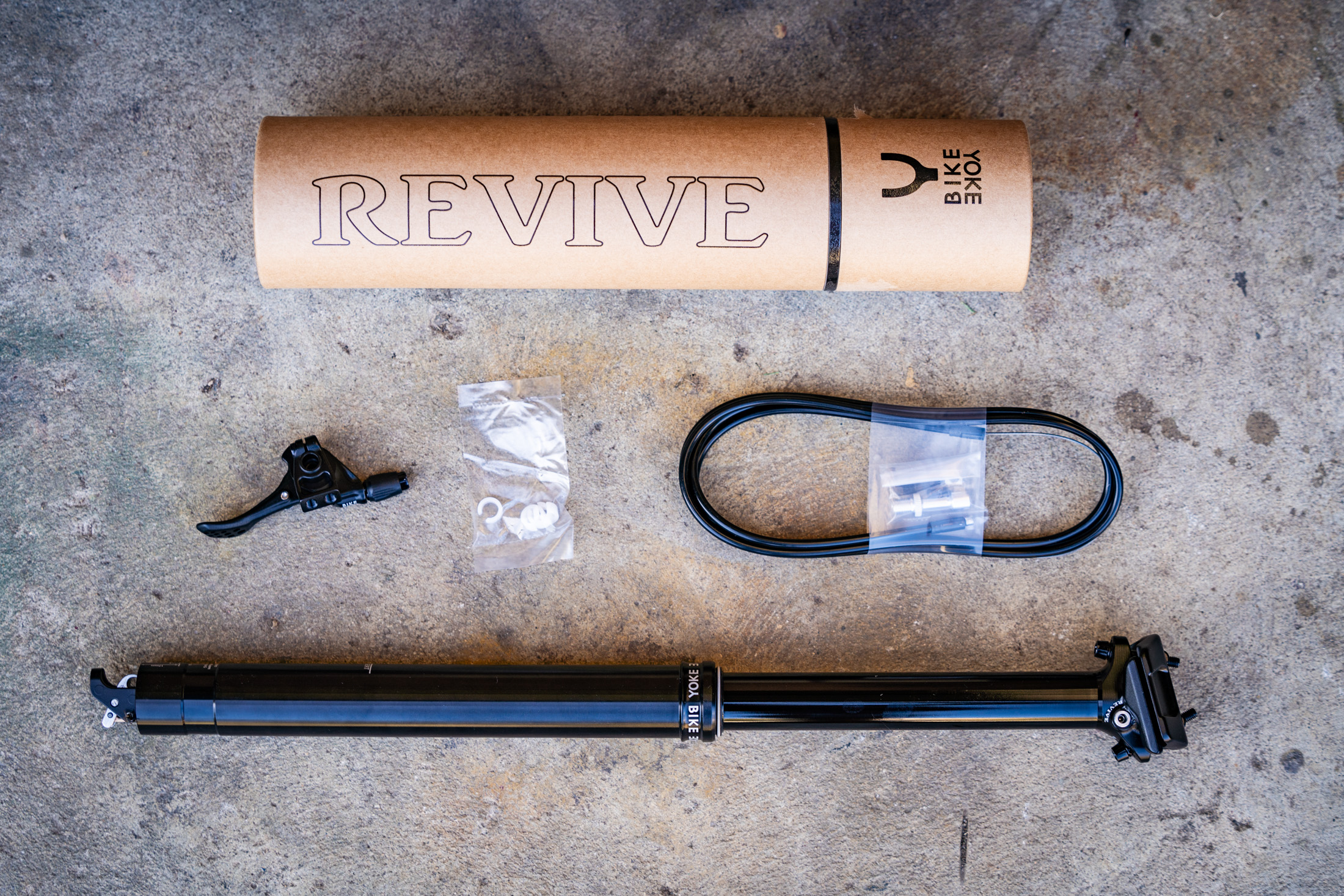 BikeYoke Revive ドロッパーポスト BikeYoke dropper seatposts stand for maximum performance and
