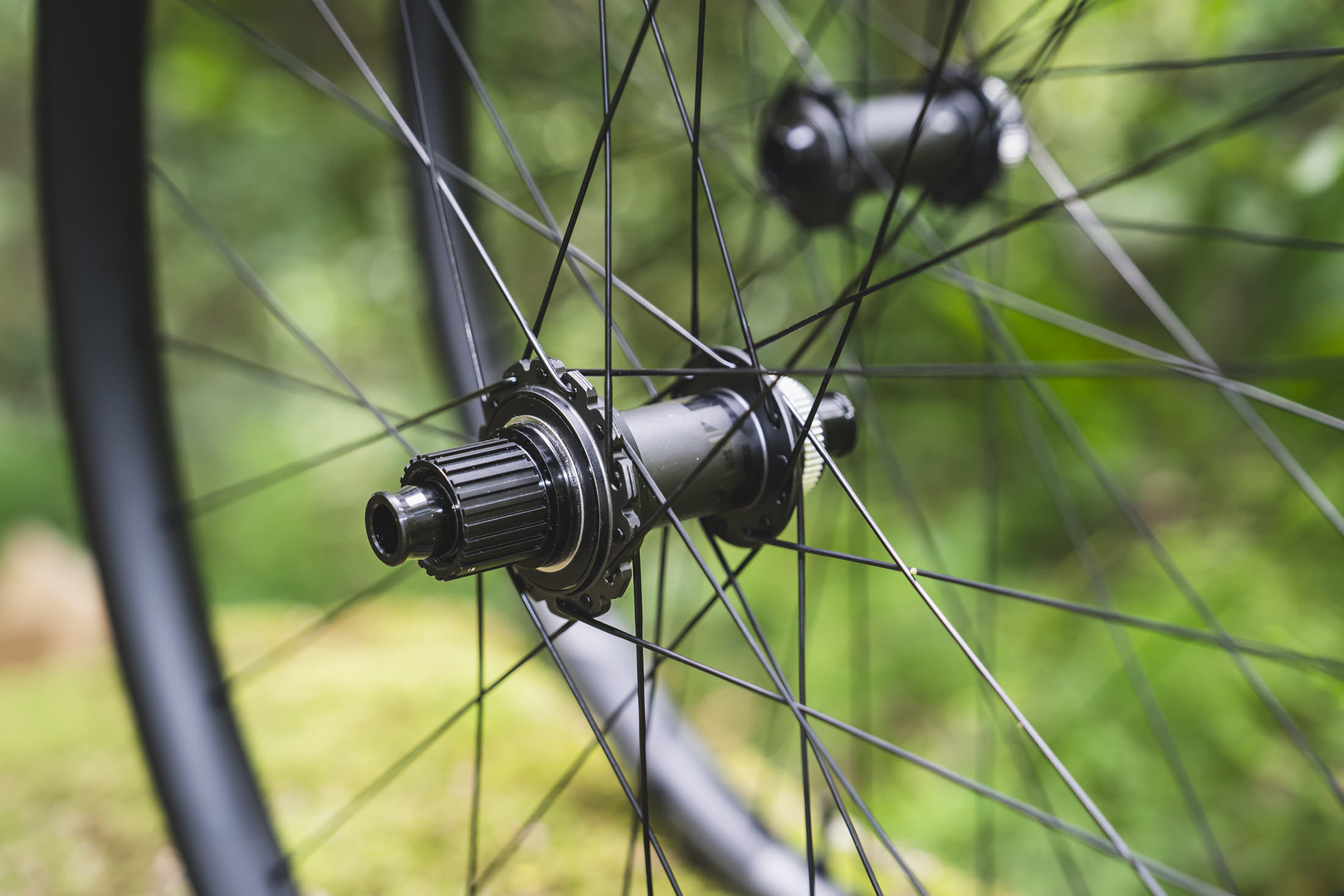 Shimano XTR M9220 Wheelset Review | Impressive but imperfect