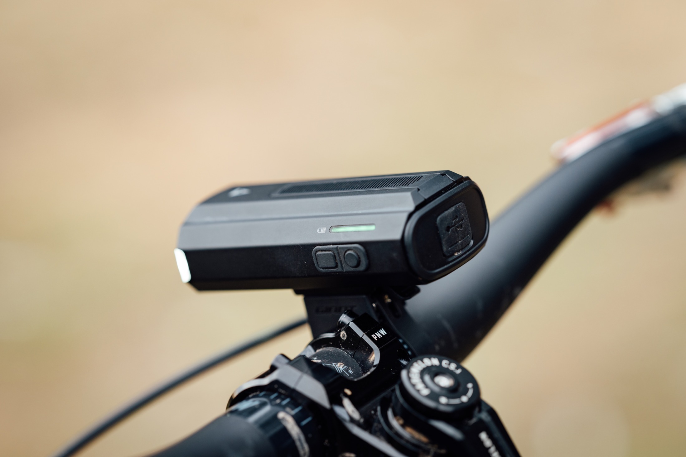 Fresh Produce | The Giant Recon+ HL1200 & HL2600 Lights Brighten