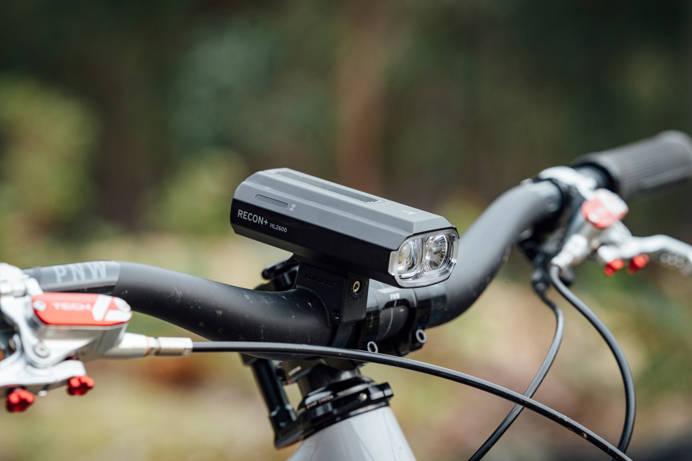 Fresh Produce | The Giant Recon+ HL1200 & HL2600 Lights Brighten