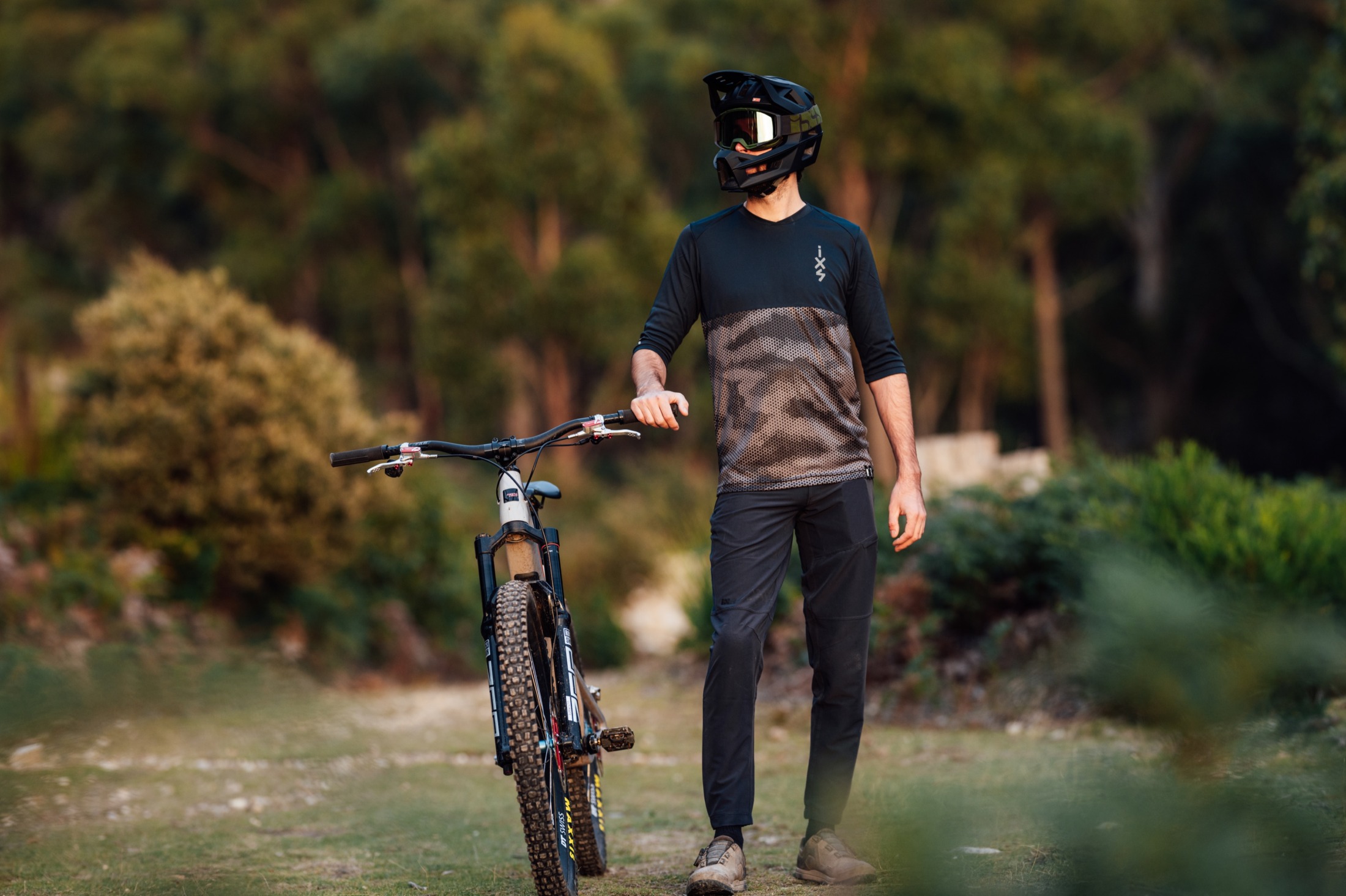 Fresh Produce | Swiss designed apparel and protection from