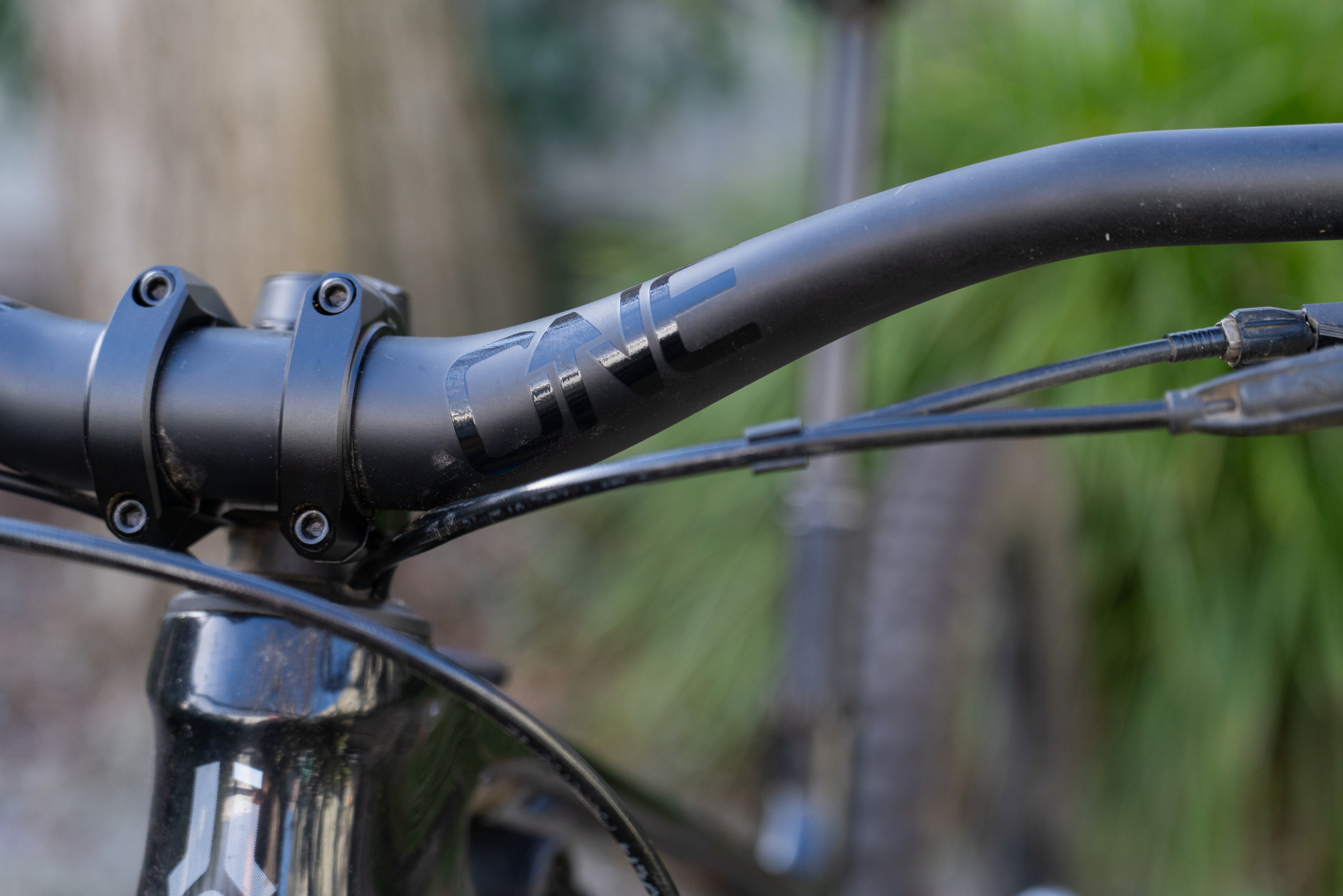 Fresh Produce | OneUp V2 Carbon Handlebar - Flow Mountain Bike