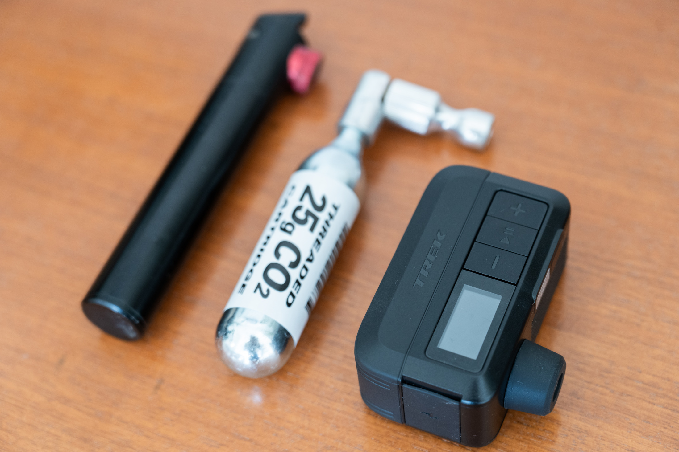 Fresh Produce | Trek Air Rush mini electric pump - Flow Mountain Bike