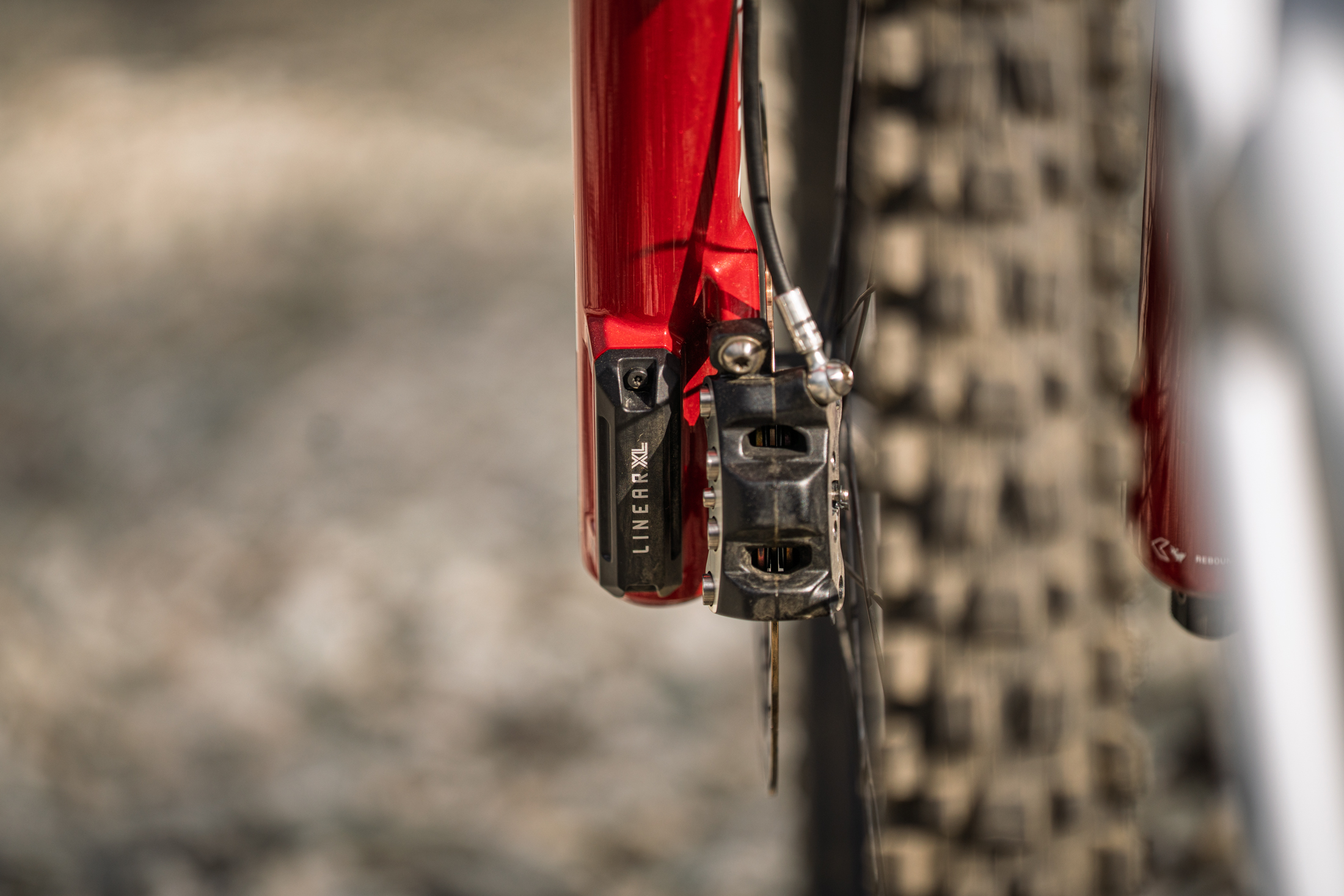SRAM unveils 2027 RockShox BoXXer, Vivid Coil and XX DH Transmission