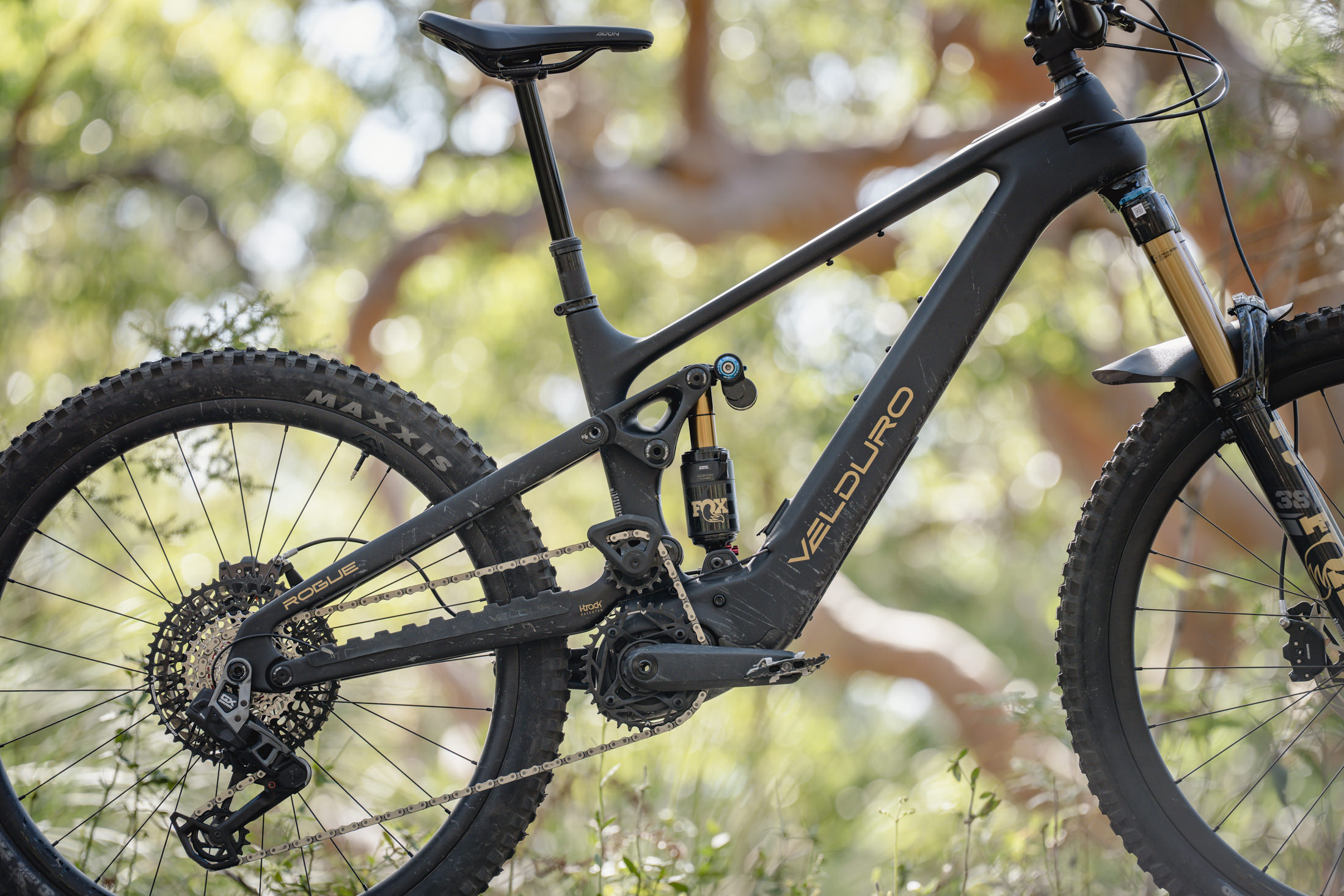First Look | The Velduro Rogue gets an Avinox M2S upgrade
