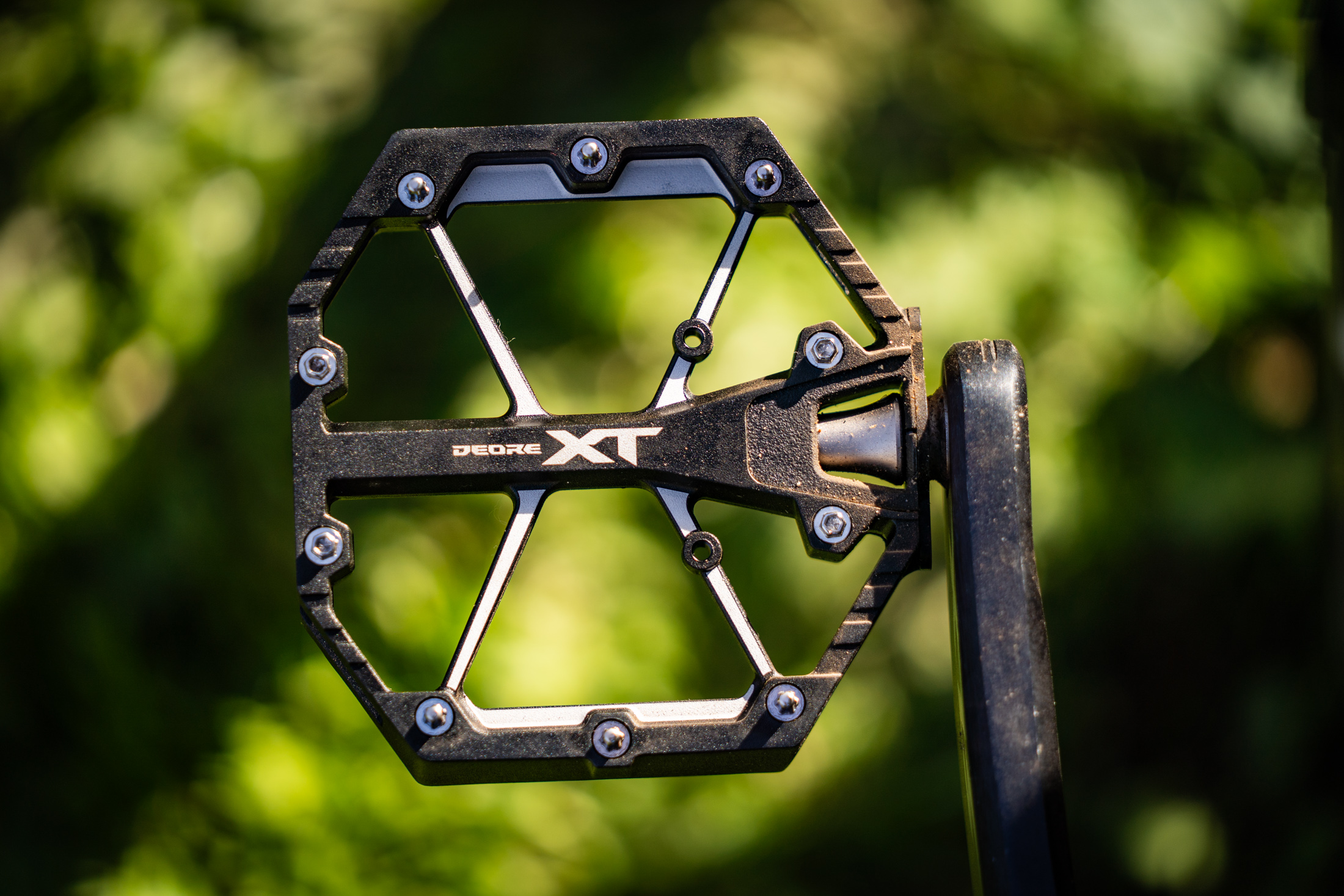 Shimano's new Saint and XT flat pedals are big, burly and a bit whacky