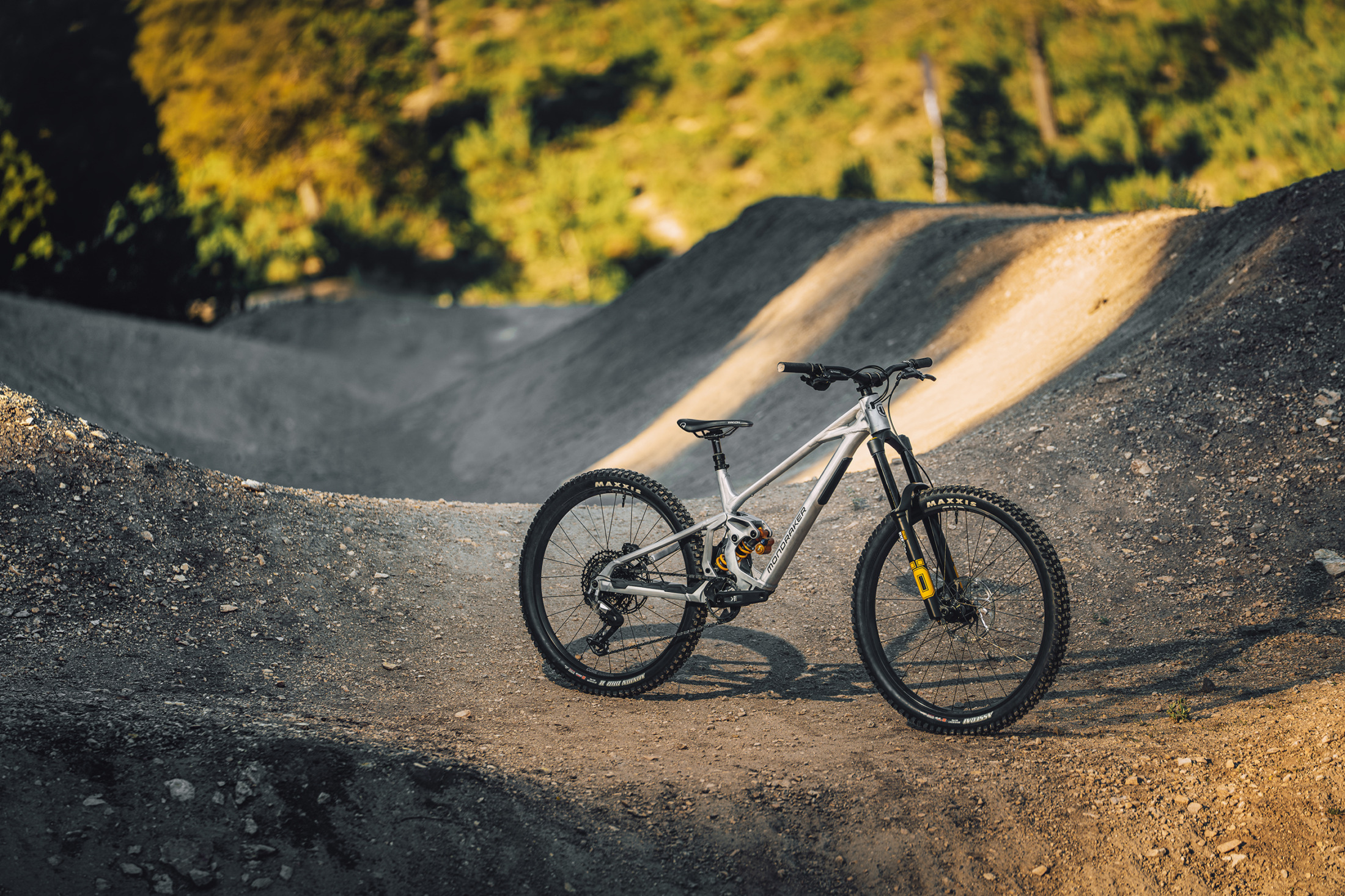 First Look | The Mondraker Anark is a long travel, bike-park ripping sled