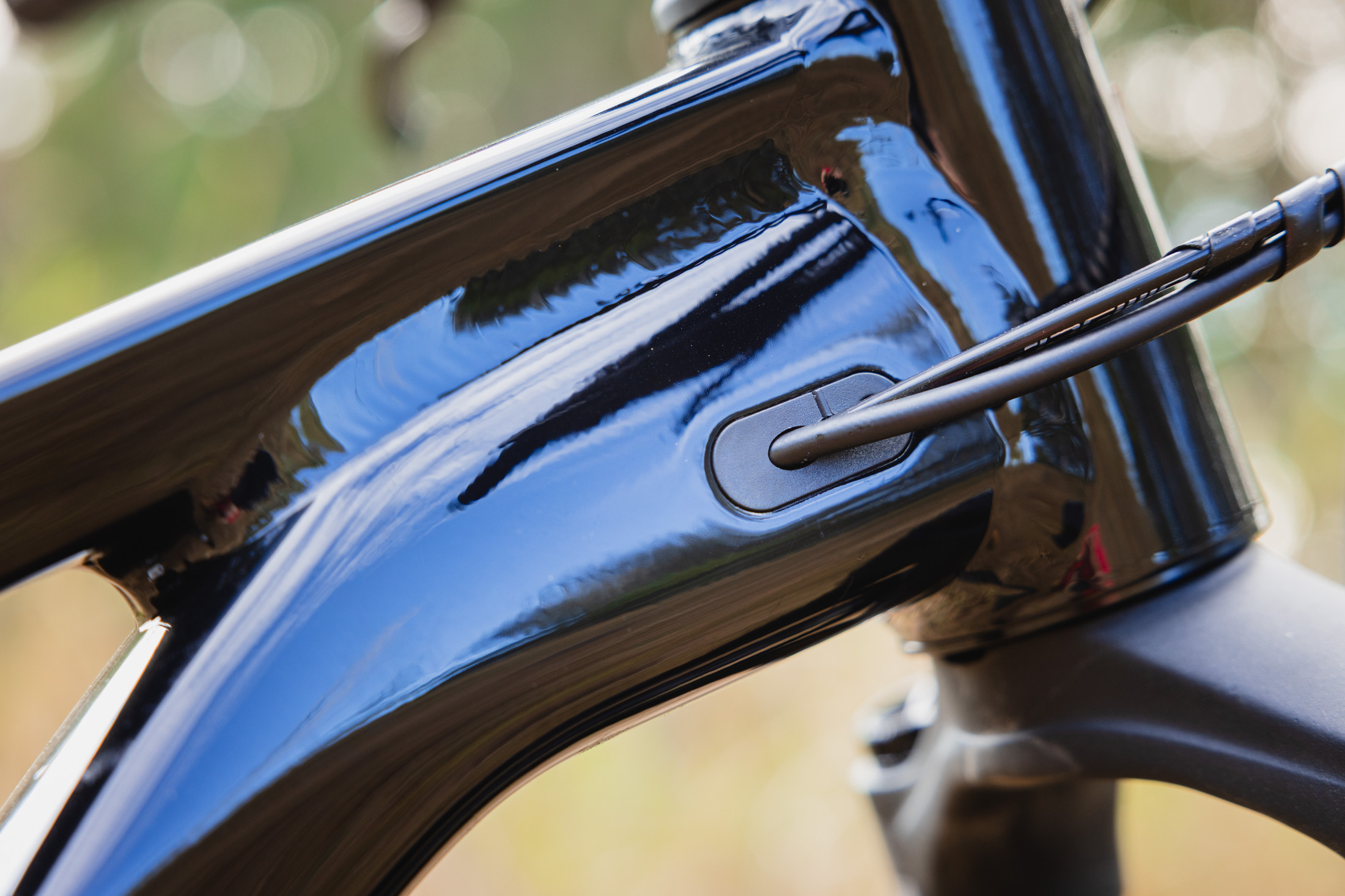 Giant Stance cable routing